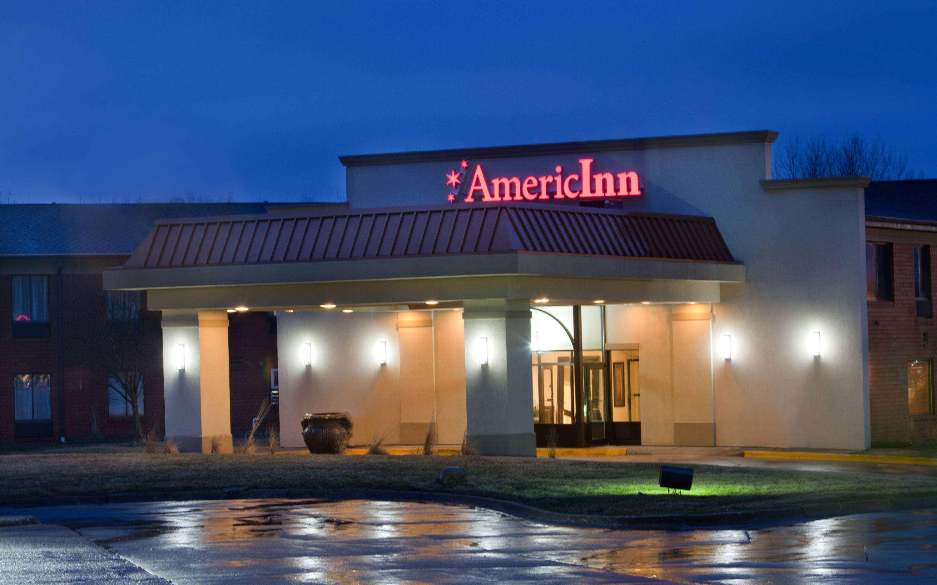 Americinn By Wyndham Johnston Des Moines Urbandale Exterior photo